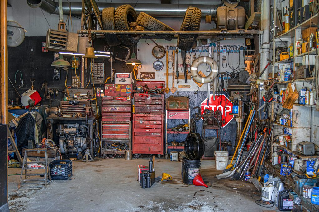 remont garażu